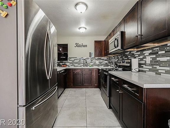 2nd image of 4436 Eureka Cir