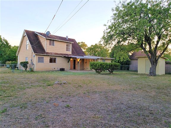 2nd image of 5907 Shoreview Pl