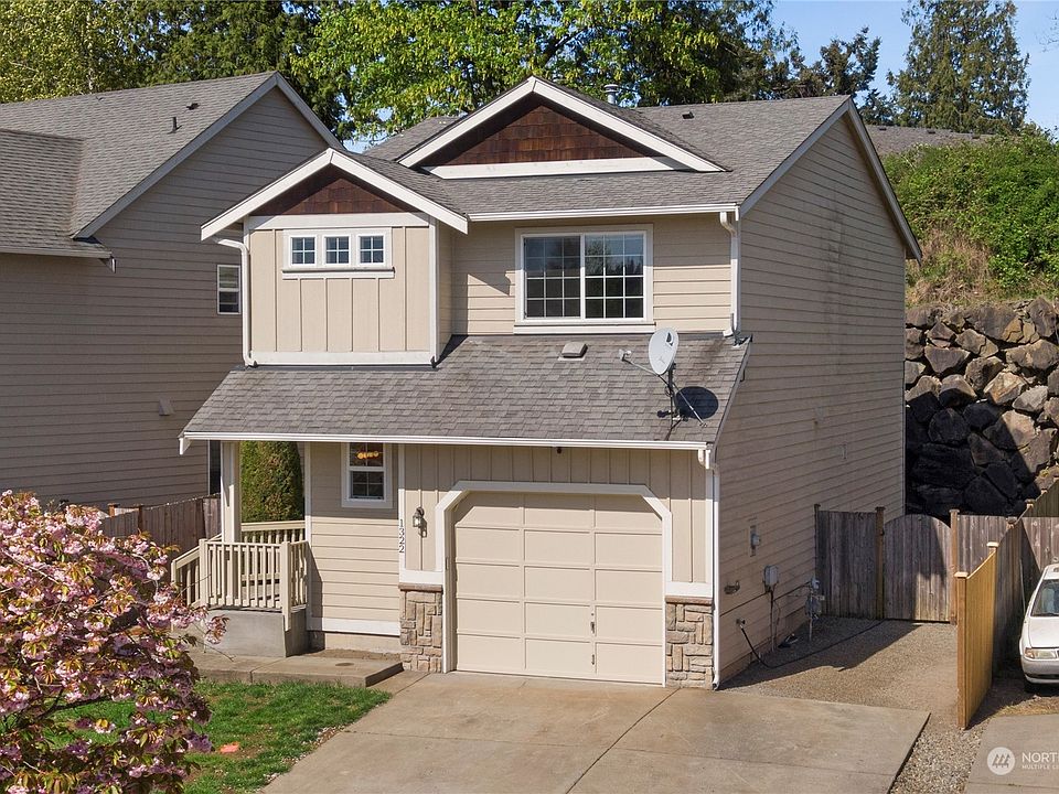 1st image of 1322 69th Avenue E