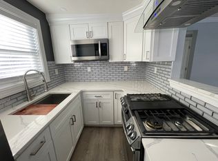 782 Audrey Dr APT 1, Rahway, NJ 07065