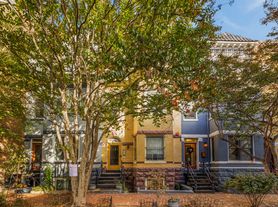 1725 Willard St NW, Washington, DC