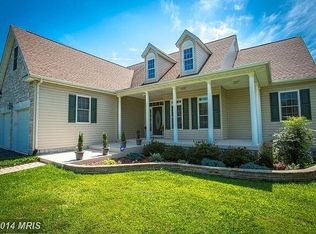 1006 Julian Dr, Fredericksburg, VA 22405
