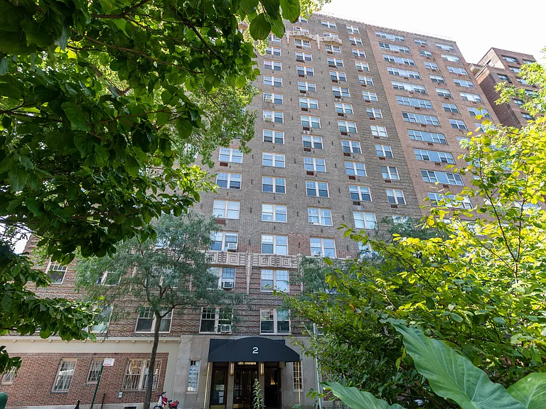 2 Horatio St #6E — Photo 12