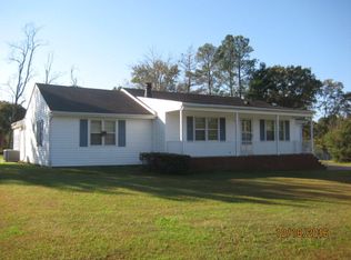 725 Overlook Rd, Chase City, VA 23924