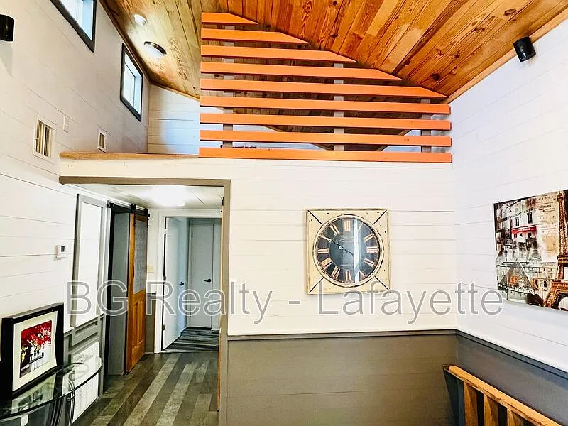 3 bed, 3.0 bath, 1400 sqft, $1,700 — Photo 4