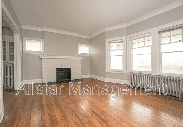 3065 E Derbyshire Rd — Photo 18