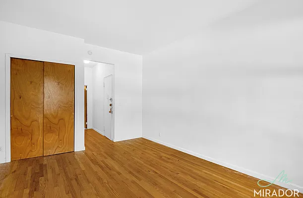 Rented by Mirador Real Estate | media 12