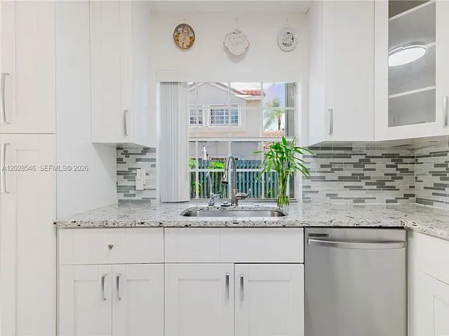 1482 Springside Dr — Photo 8