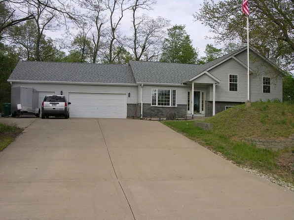 115 Prairie Dr, Essex, IL 60935