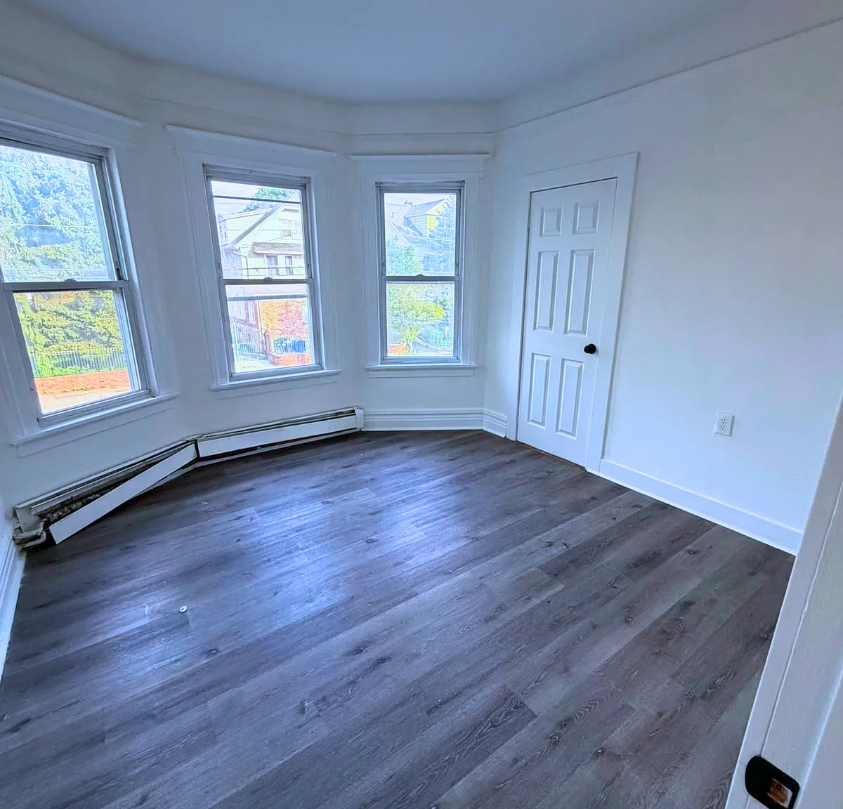 2 bed, $1,850 — Photo 4