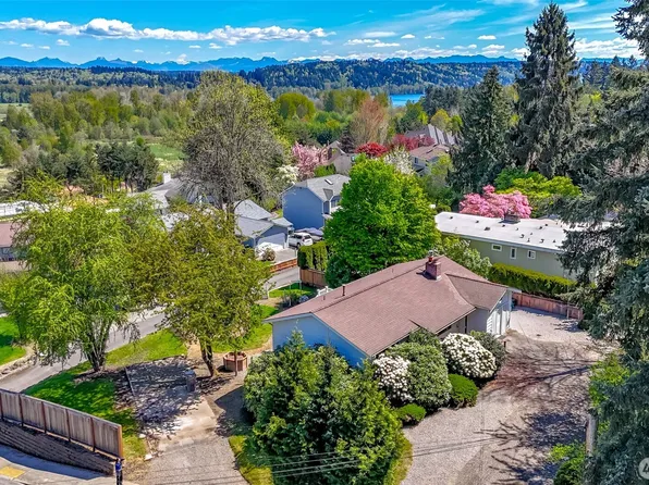 16235 NE 51st Street, Redmond, WA 98052