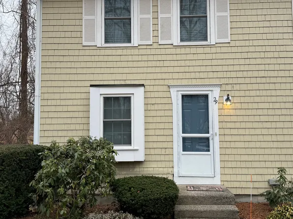 29 Hubbard Run Dr, Glastonbury, CT 06033