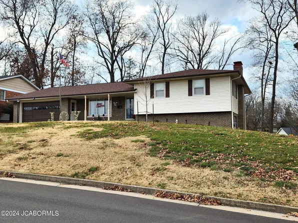 1016 Westwood Dr, Jefferson City, MO 65109