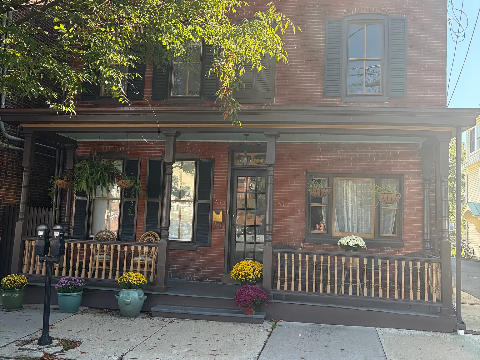 1 bed, 1.5 bath, 1022 sqft, $2,350 — Photo 2