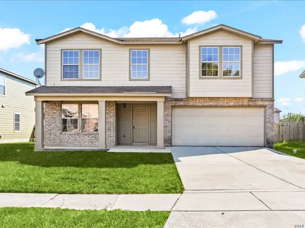 671 Northwest Crossing Dr, New Braunfels, TX 78130