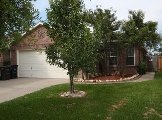 8920 Sunny Hollow Dr, Fort Worth, TX 76179