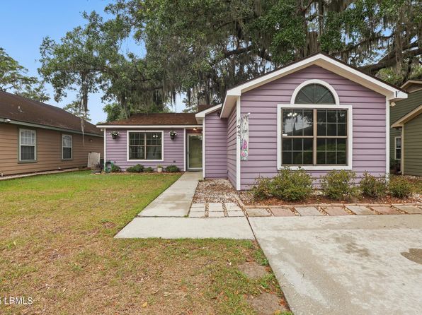 947 Oyster Cove Rd, Beaufort, SC 29902