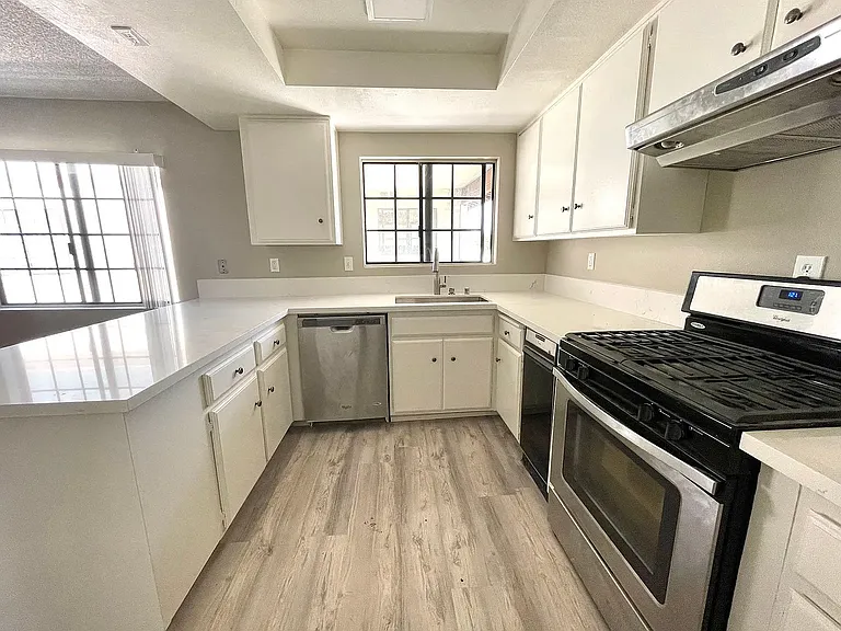 121 N Muscatel Ave #A — Photo 5