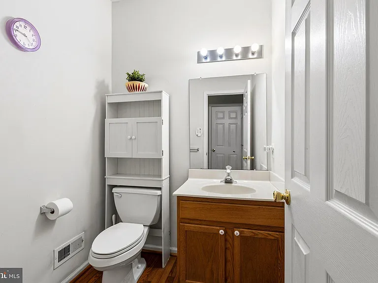 80 Chadwick Cir — Photo 22