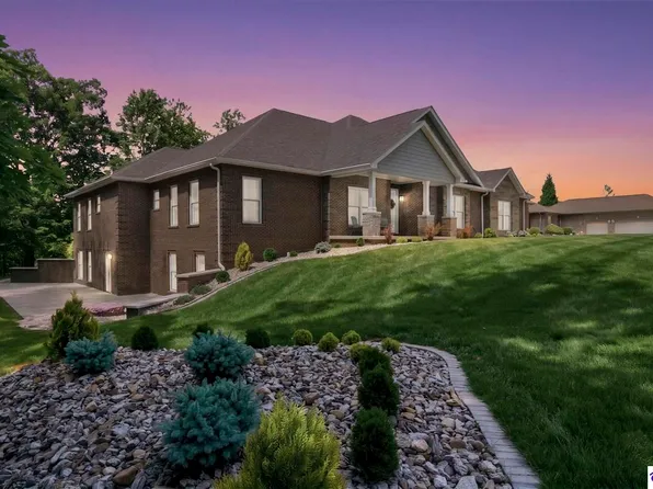 1118 Cave Run Ln, Elizabethtown, KY 42701