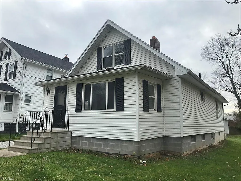 3 bed, 1292 sqft, $1,300 — Photo 4