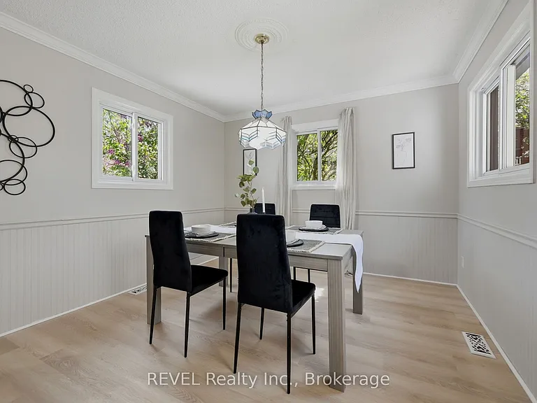 7962 Booth St — Photo 11