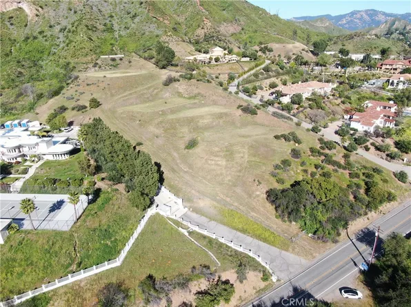29500 Mulholland Hwy, Agoura Hills, CA 91301