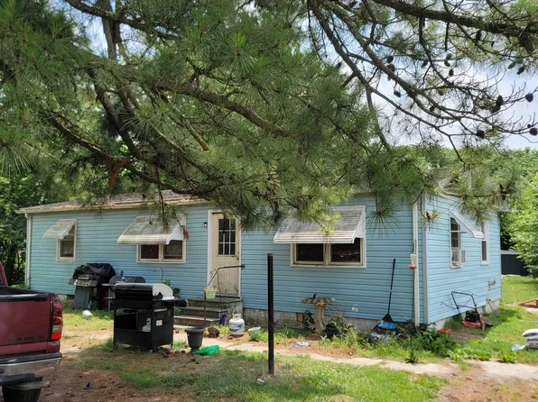 7955 Belle Ave, Hebron, MD 21830