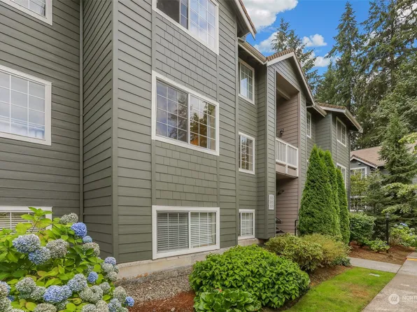 15433 Country Club Drive #C-205, Mill Creek, WA 98012