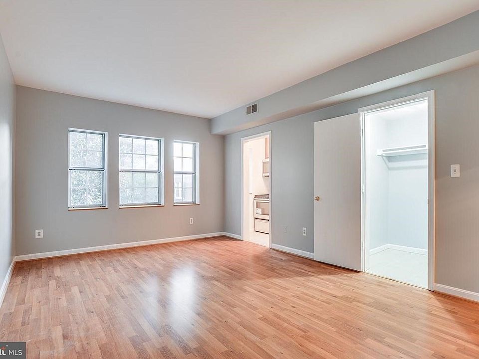 1st image of 1736 N Queens Ln APT 196