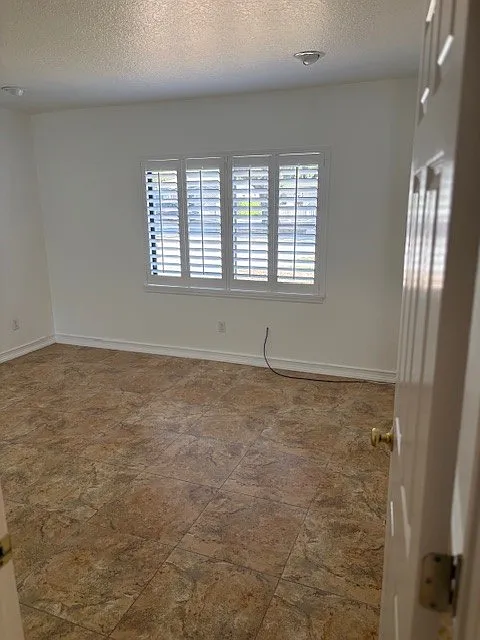 1 bed, 1900 sqft, $2,900 — Photo 2