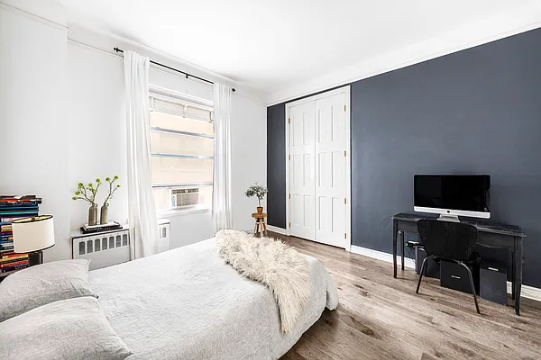 Sold by Douglas Elliman | media 7