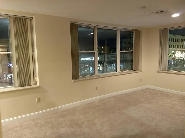 15 Pearl St #5 — Photo 8