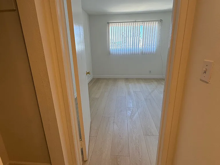1st bedroom
