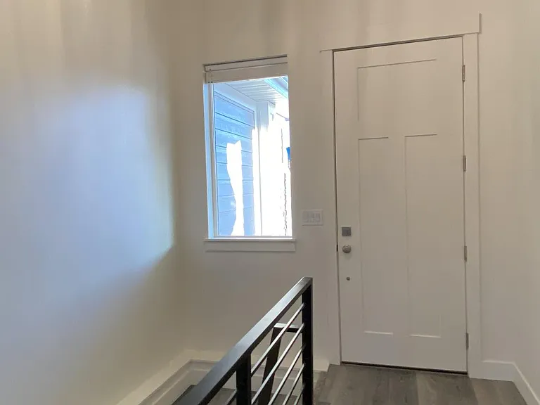 3172 Oxford Loop — Photo 3