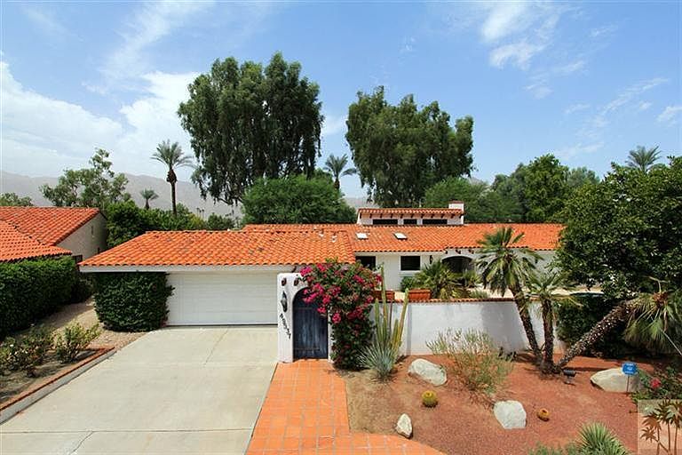 2nd image of 49537 Avenida Montero
