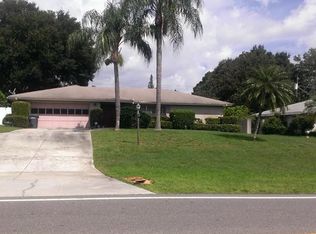 216 Overlook Dr SE, Winter Haven, FL 33884