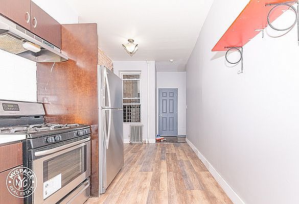 1st image of 477 Chauncey St #4Y