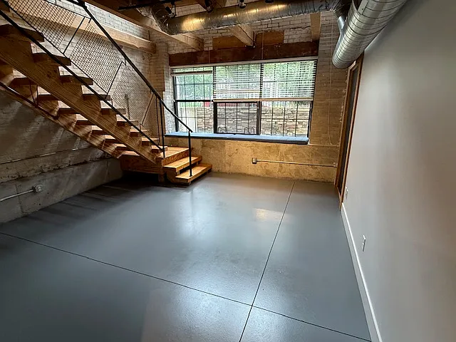 533 Columbia Ave #178 — Photo 12