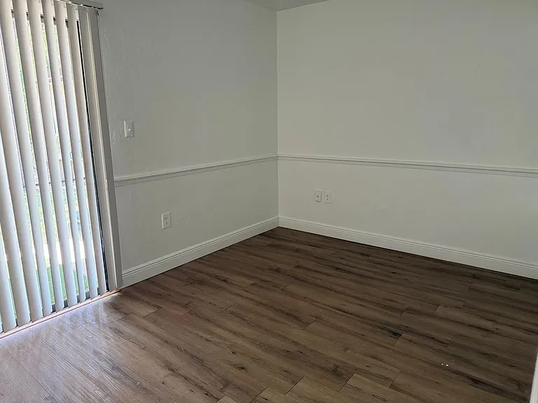 M-107 2811 S.W. Archer Rd. — Photo 3