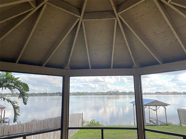 687 Lake Dexter Cir — Photo 21