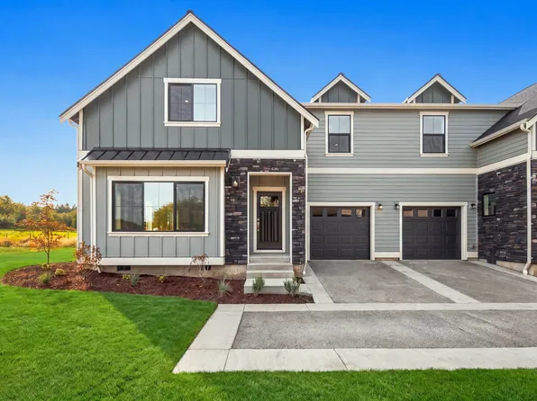 695 3rd St #B, Langley, WA 98260