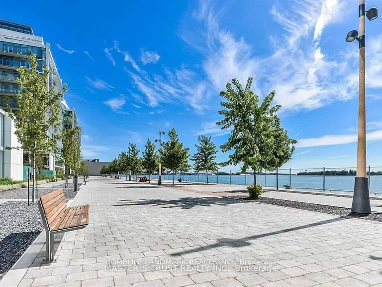15 Queens Quay E #2306 — Photo 18