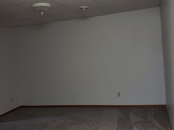 5th image of 6 1/2 S Frederick Ave APT 2