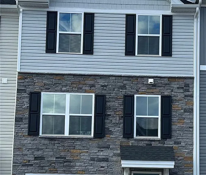 157 Van Fleet Cir — Photo 1