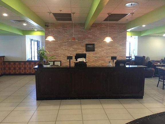 5th image of 525 E Broadway