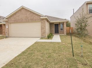 2004 Oakwood Forest Dr, Bryan, TX 77803