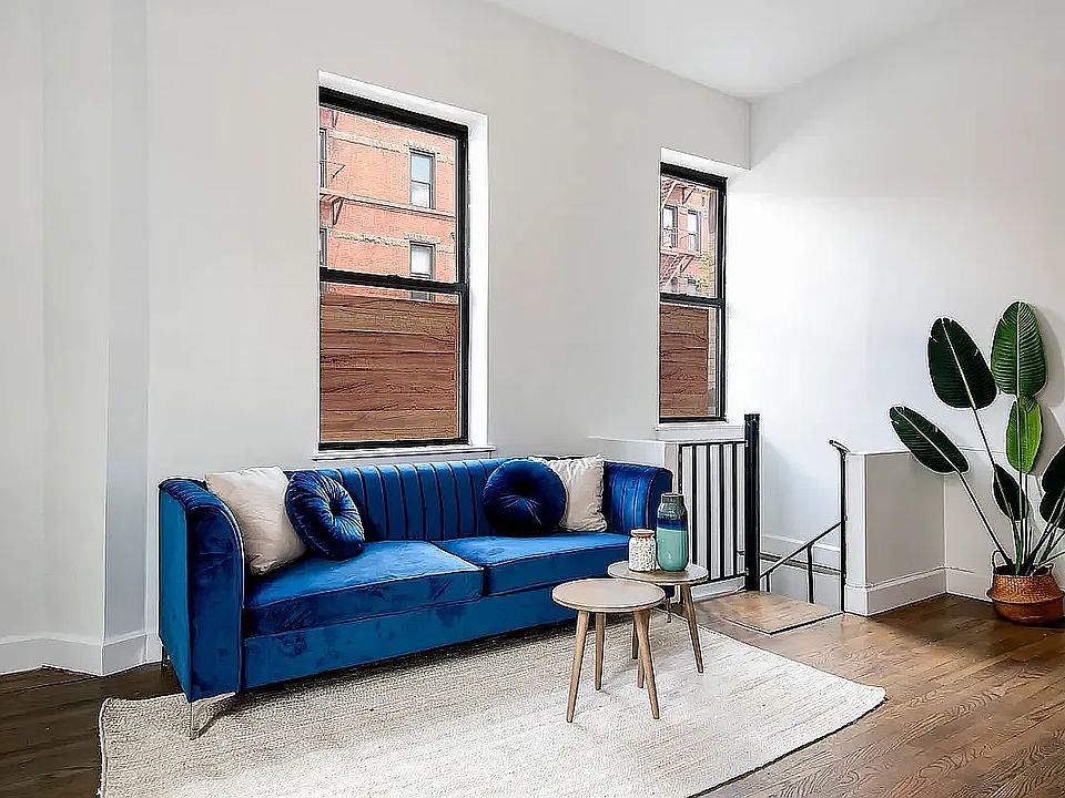 1st image of 372 2nd St APT 1A