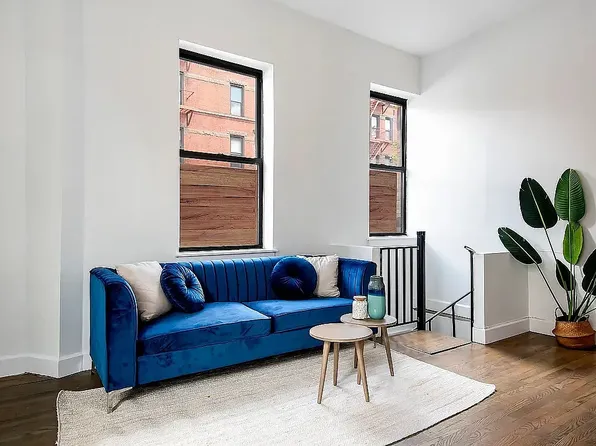 372 Second Street image 1 of 8