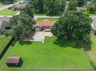 704 Redwood Cir, Columbia, TN 38401